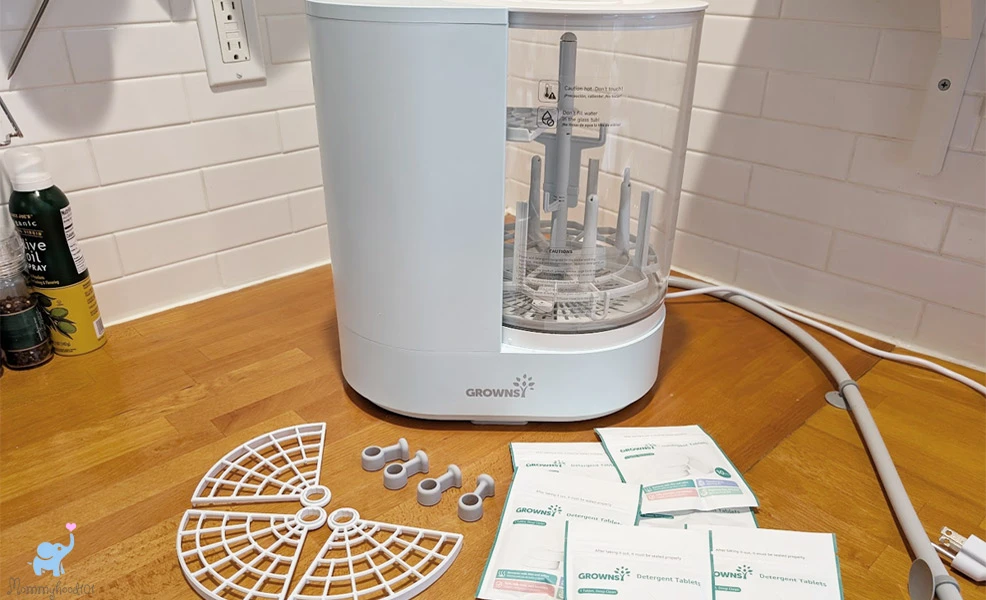 grownsy deepclean bottle washer on kitchen counter with accessories