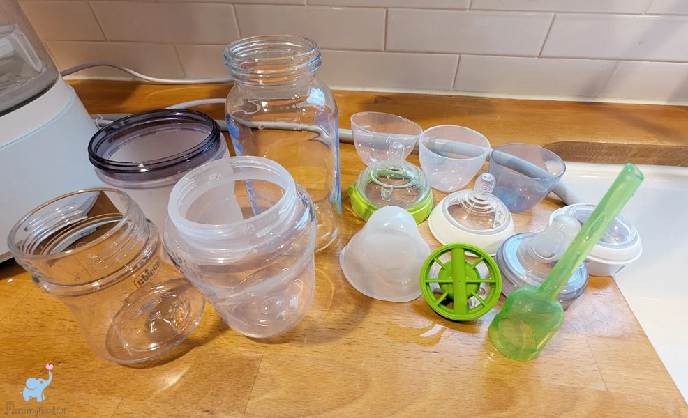 clean baby bottles in the grownsy deepclean bottle washer pro