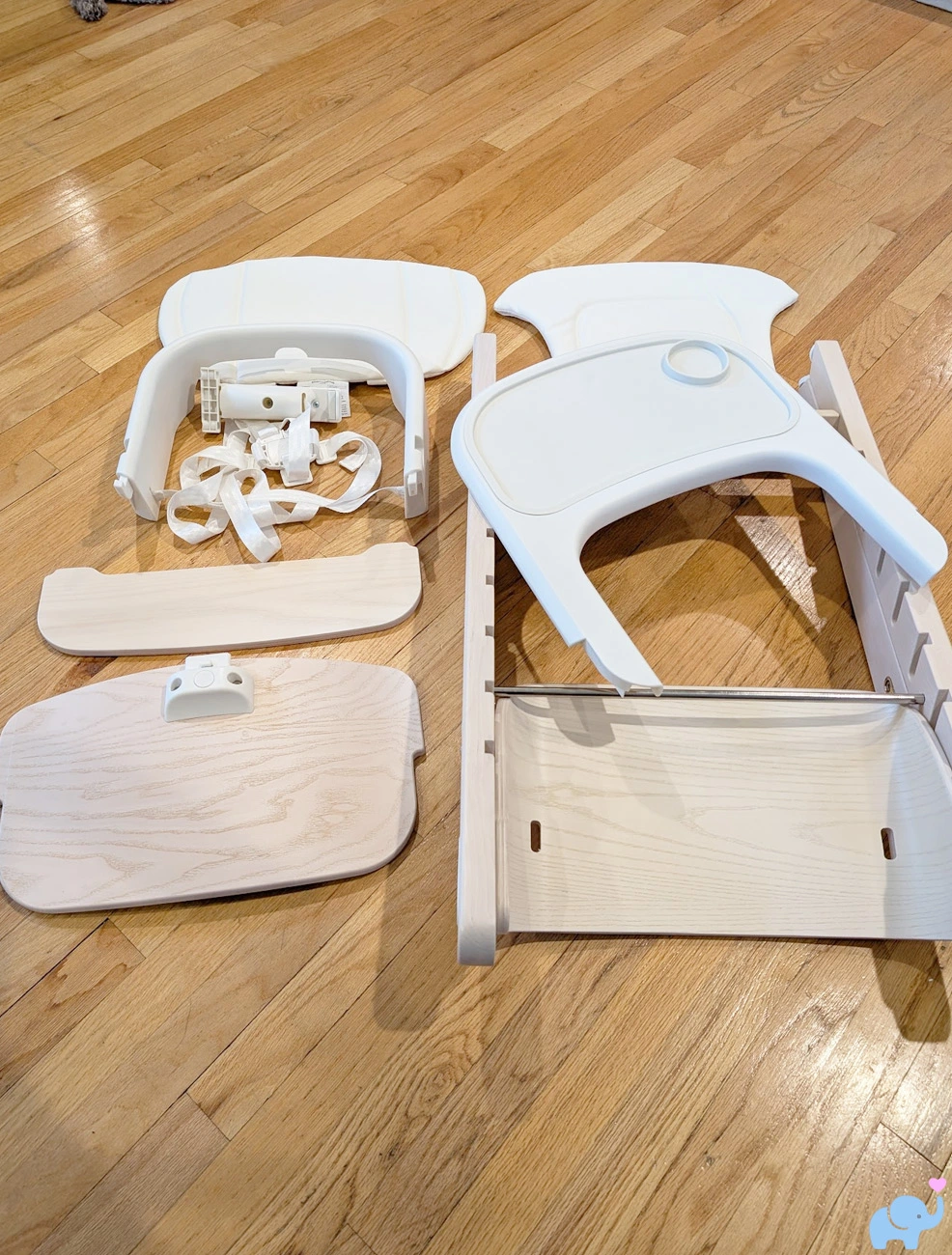 Mamazing GrowPod unboxed parts laid out before assembly