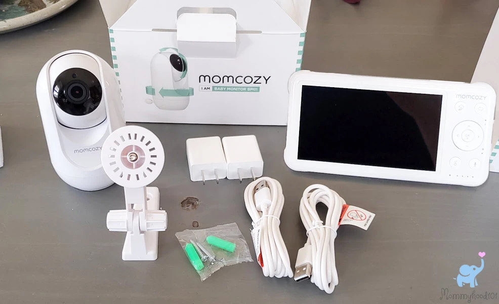 momcozy baby monitor and camera model bm01