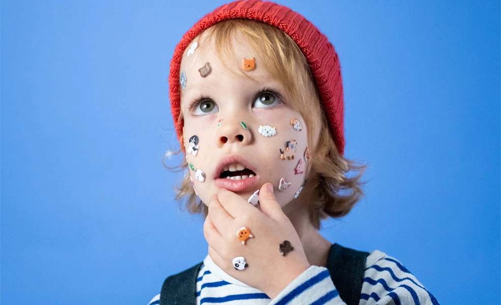 child solving a riddle